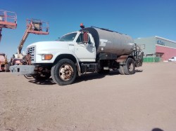 PETROLIZADORA - FORD F800 - 01904 - 6
